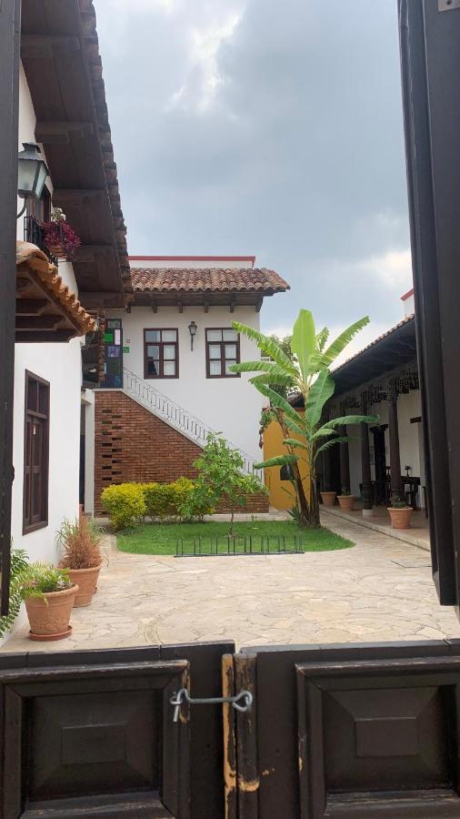 ホテル Casa Tequio San Cristóbal de Las Casas エクステリア 写真